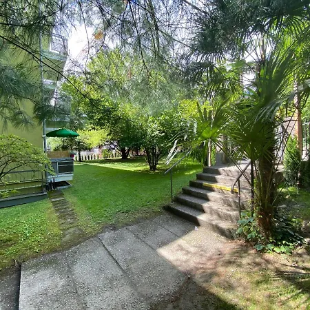 Appartamento Pino A Merano Centro Con Box Exterior foto